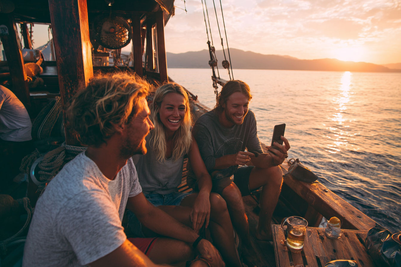 Diver rewards dashboard showing points balance, earning history, and redemption options